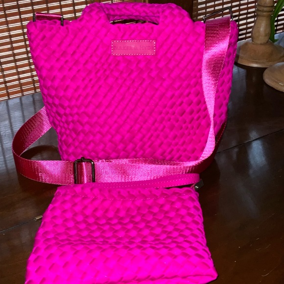 Parker & Hyde Rasberry Mini Woven Crossbody Bag with Matching Pouch. Retail $125 - Picture 4 of 11